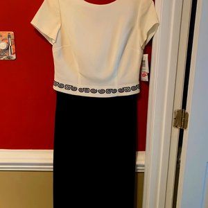 Vintage Liz Claiborne Petite Size 10P Black Jumpsuit Buttons and Zipper from 90'